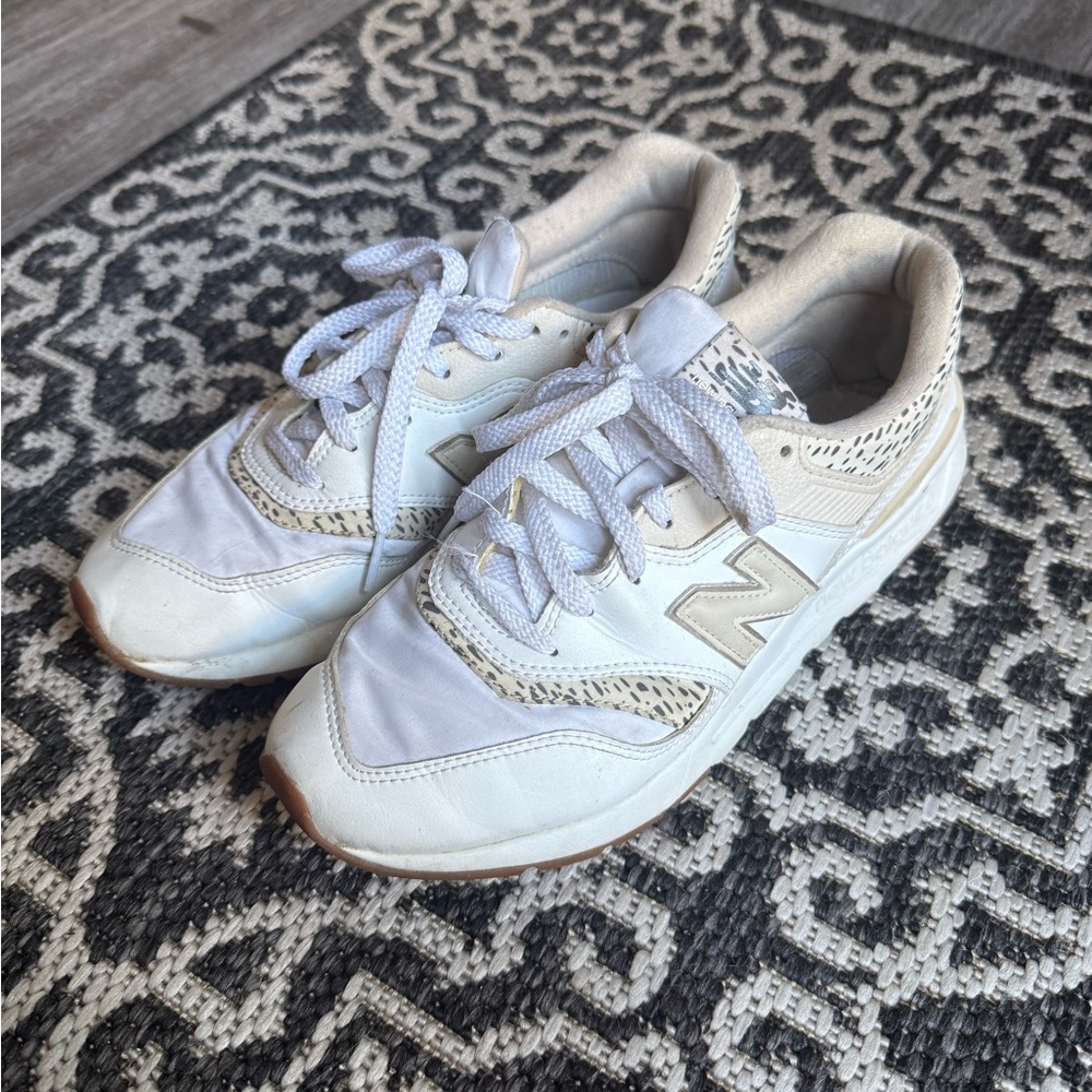 New Balance 997 Women's Sneakers in White and Cream